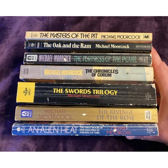 Michael Moorcock 7 Books Science Fiction Fantasy Vintage Book Lot #3 - Picture 5 of 8